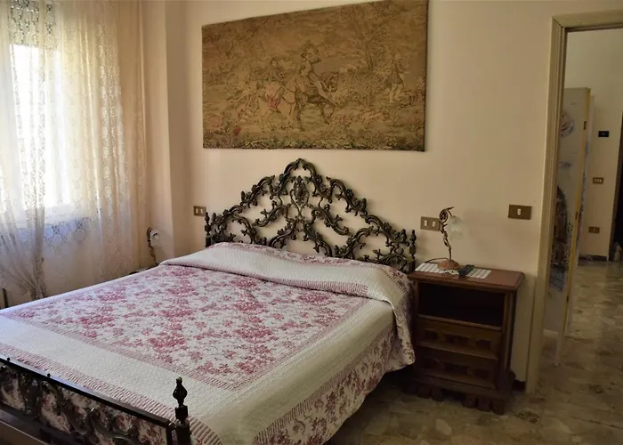 La Lanterna Di Lida E Beppe Pise