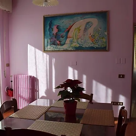 La Lanterna Di Lida E Beppe Bed & Breakfast 4*