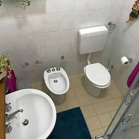La Lanterna Di Lida E Beppe 4*