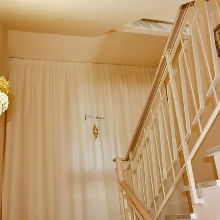 La Lanterna Di Lida E Beppe 4*