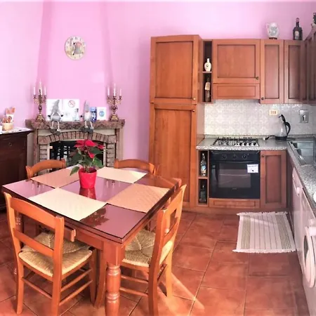 La Lanterna Di Lida E Beppe 4* Pisa