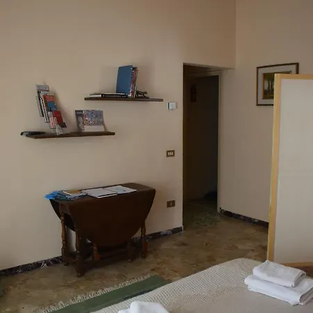 Bed & Breakfast La Lanterna Di Lida E Beppe Pisa