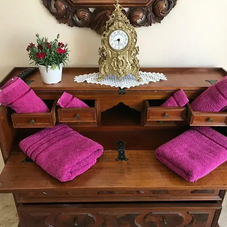 Bed & Breakfast La Lanterna Di Lida E Beppe *
