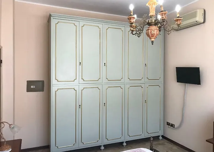 La Lanterna Di Lida E Beppe Bed & Breakfast 4*