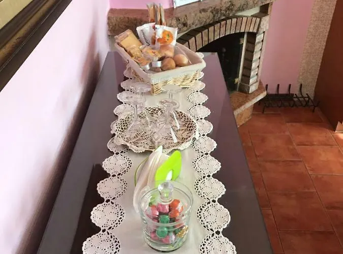 Bed & Breakfast La Lanterna Di Lida E Beppe 4*