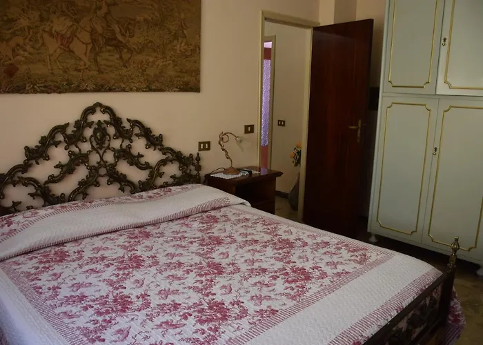 Bed & Breakfast La Lanterna Di Lida E Beppe